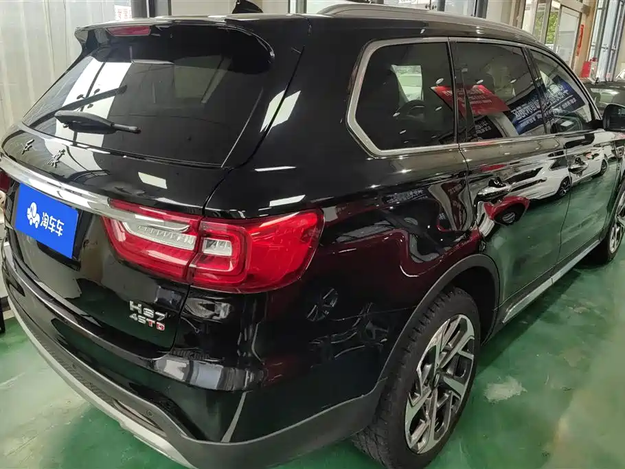 Hongqi HS7 红旗HS7 2022款 2.0 T DCT两驱智联旗畅版 五座