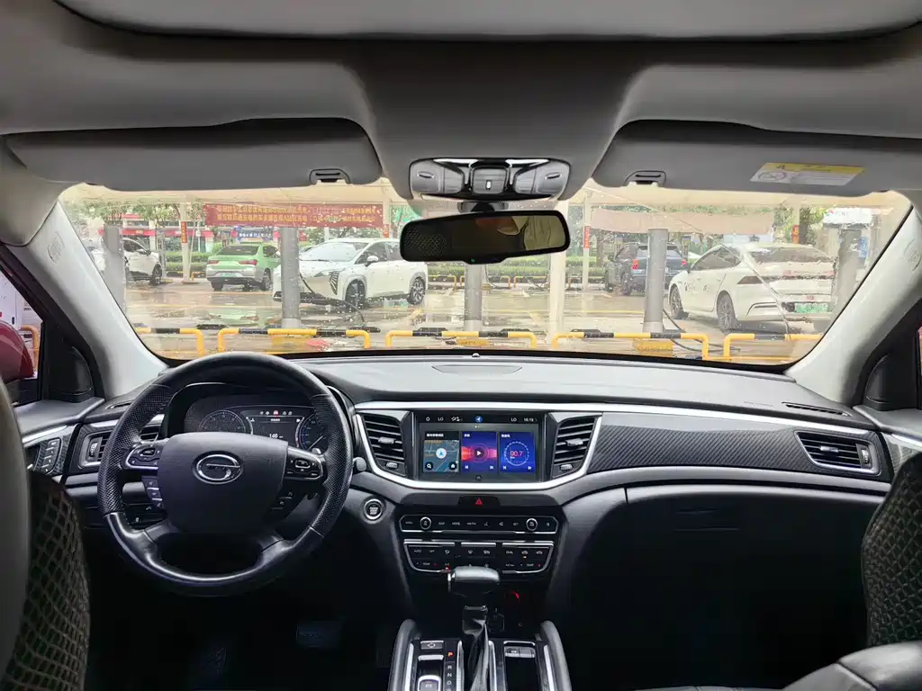 GAC Trumpchi GS7 320 T 2 WD Luxury Connected