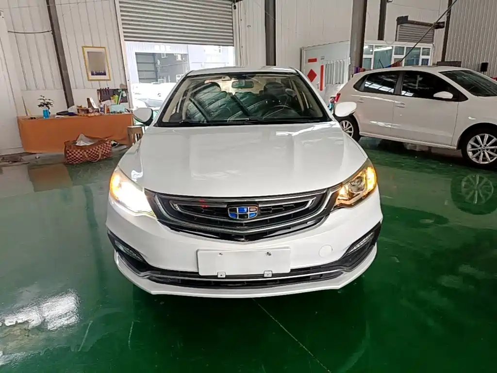 Vision 1.5 L Manual Happy