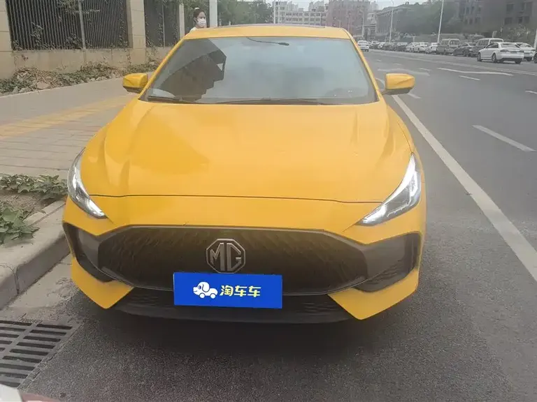 MG5 180 DVVT CVT Youth Luxury