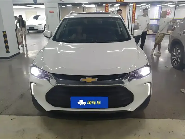 Chevrolet Tracker 325 T Auto Fun CN-VI