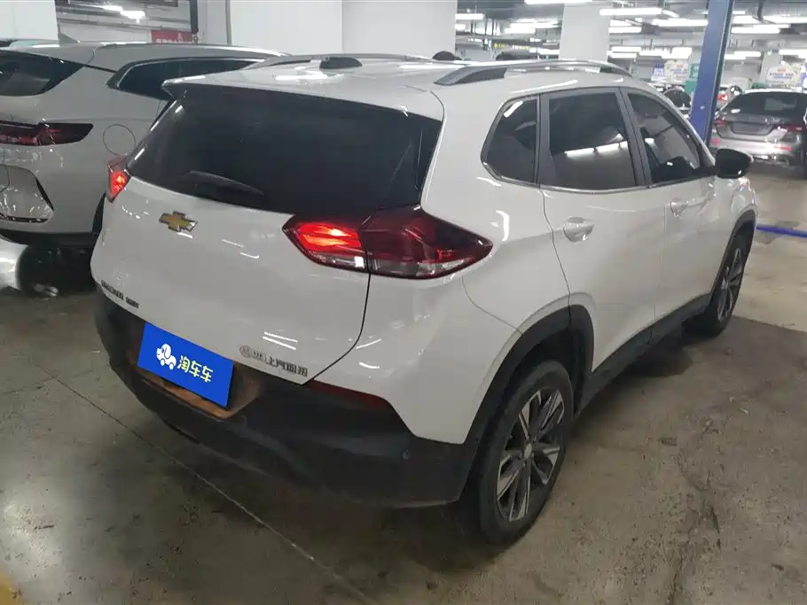 Tracker 325 T Auto Fun CN-VI