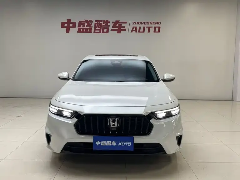 Honda Inspire 260 TURBO Refined