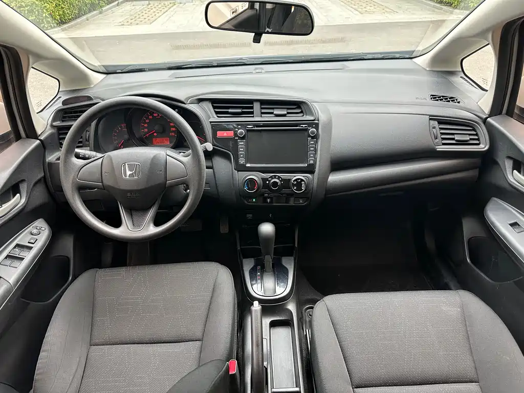 Fit 1.5 L LX CVT Comfort