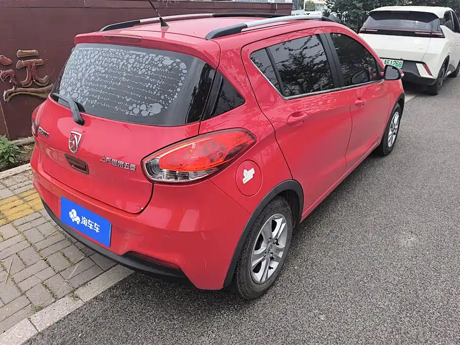 Baojun 310 1.2 L Manual Luxury