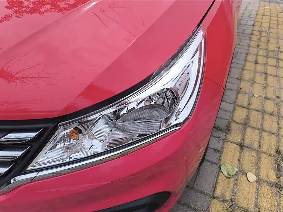 Baojun 310 1.2 L Manual Luxury