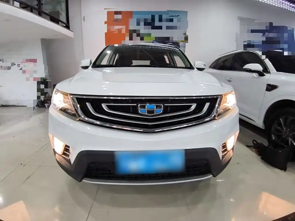 Vision X6 1.3 T CVT Luxury