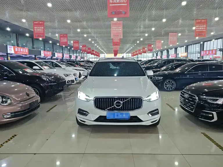 Volvo XC60 T5 4 WD Smart Vision Luxury