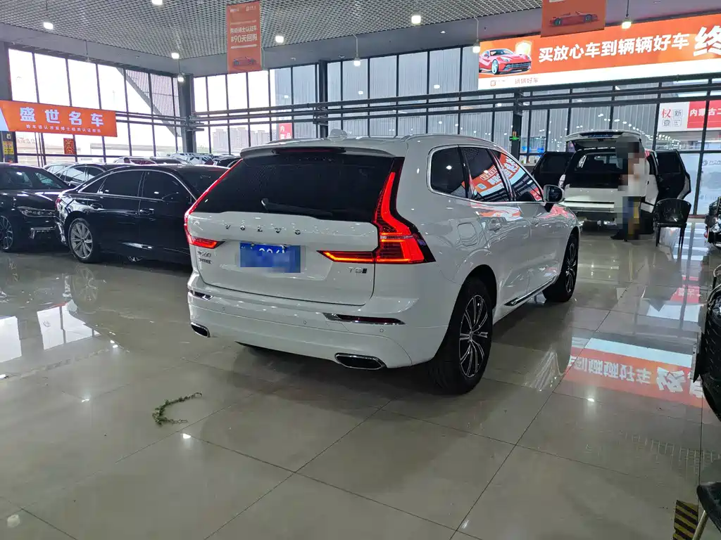 Volvo XC60 T5 4 WD Smart Vision Luxury