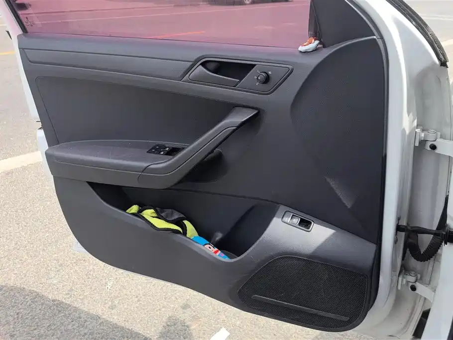 Jetta 1.4 L Manual Fashion