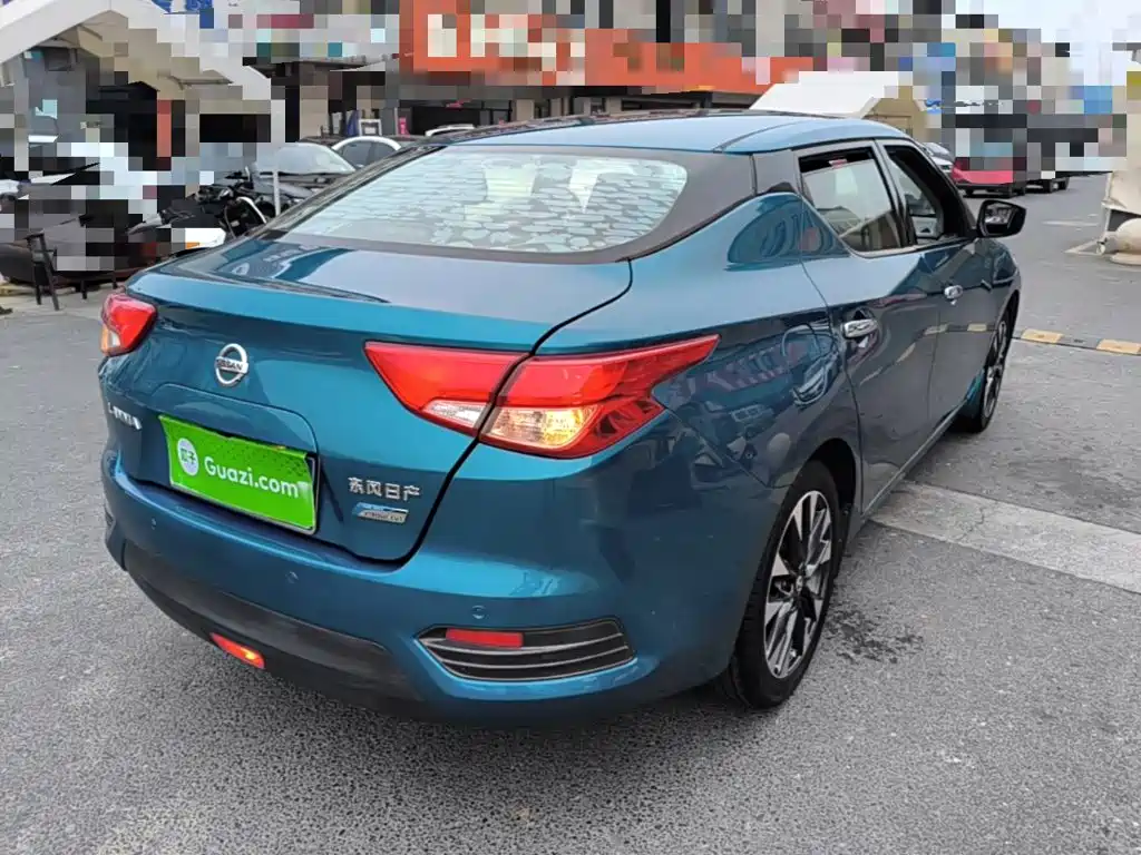 Lannia 1.6 L CVT Smart Cool