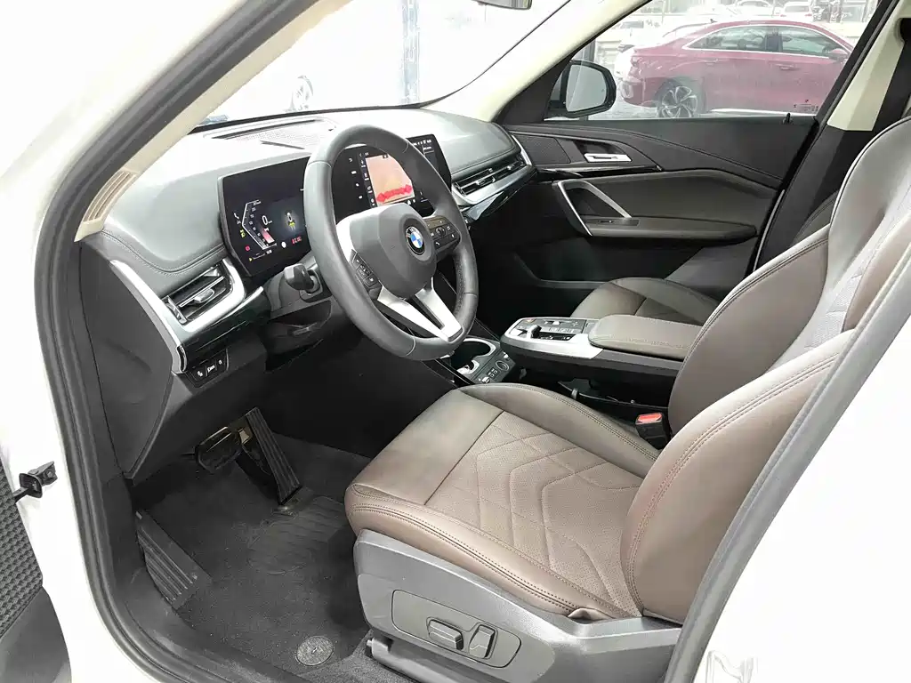 BMW X1 sDrive20 Li X Design Package