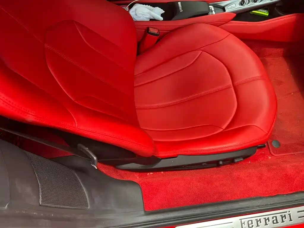 Ferrari F8 Tributo 3.9 T V8
