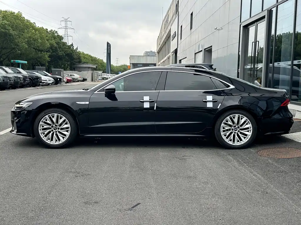 Audi A7 L 45 TFSI S-line Build Dream Crystal Flow Package