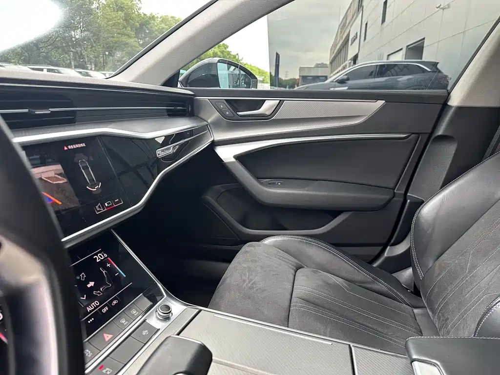 Audi A7 L 45 TFSI S-line Build Dream Crystal Flow Package