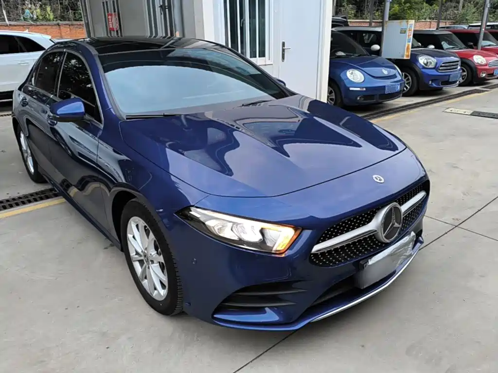 Mercedes-Benz A-Class A 200 L Sport Sedan Fashion