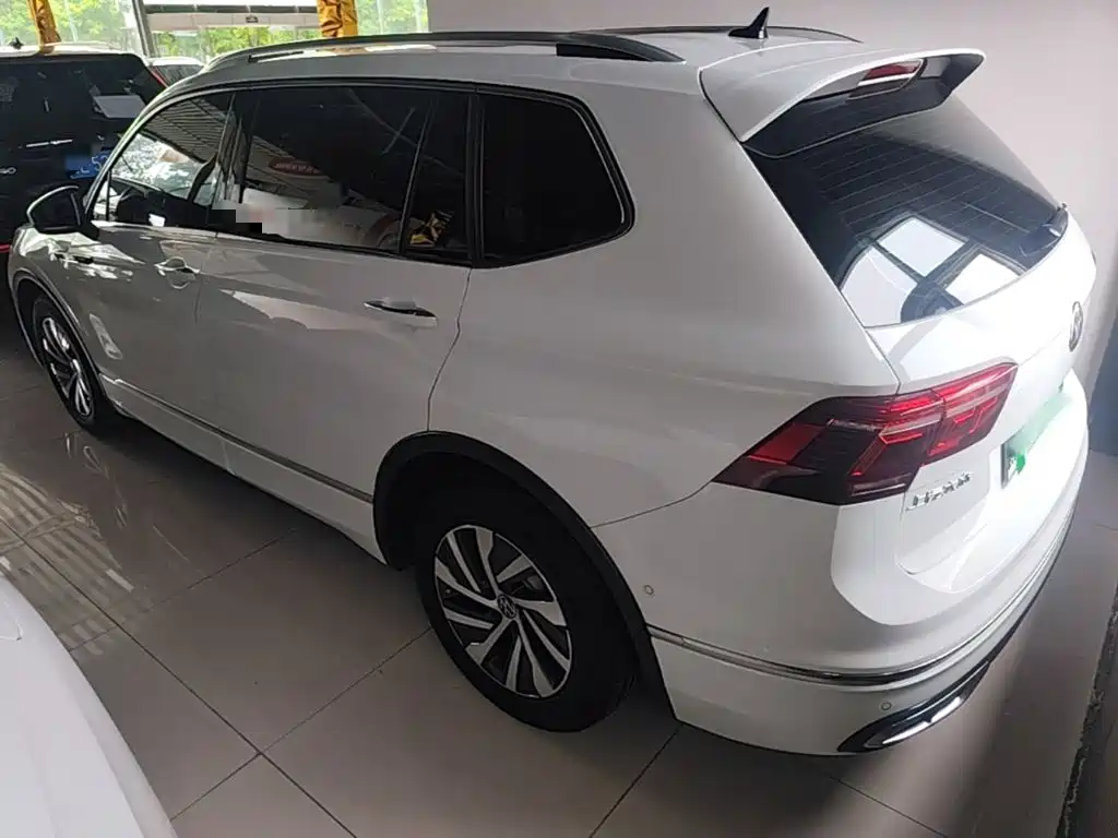 Tiguan L NEV 途观L插电混动 2023款 430 PHEV 插电混动旗舰版