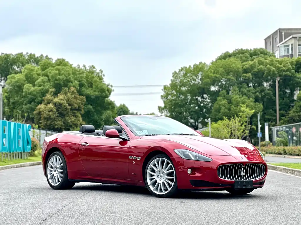 GranCabrio 4.7 L Sport