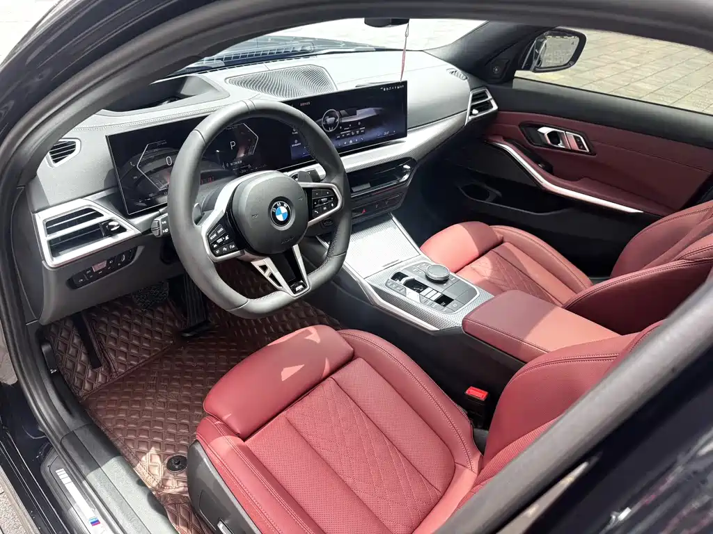 BMW 3 Series 330 i M Sport Night Package