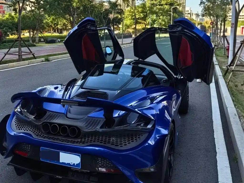 McLaren 720 S 4.0 T Coupe