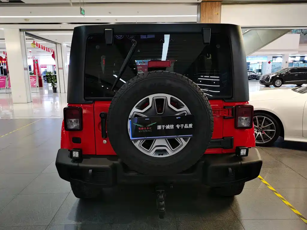 Wrangler 3.0 L Sahara 4-door Comfort Enjoyment