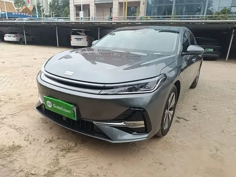 Geely Galaxy A7 银河A7 EM 2025款 EM-i 150 km 探索+版