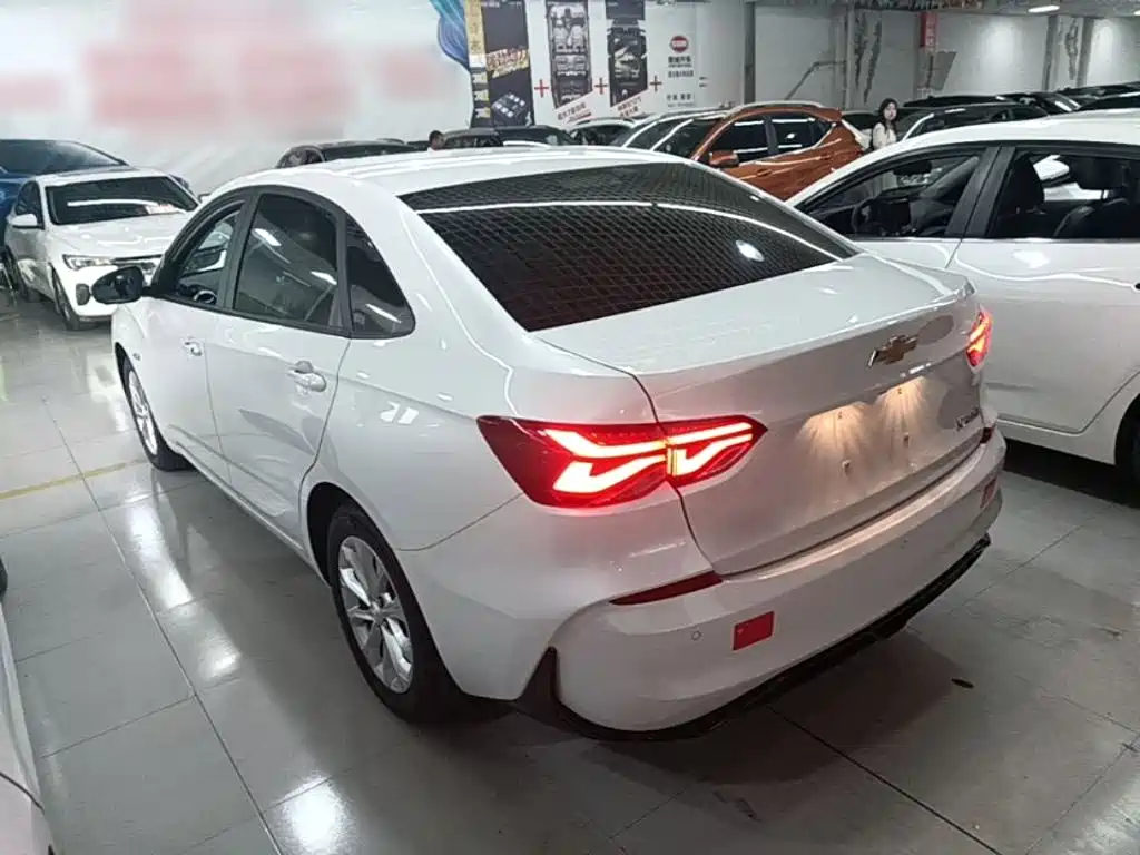 Monza 1.5 L DCT Joy