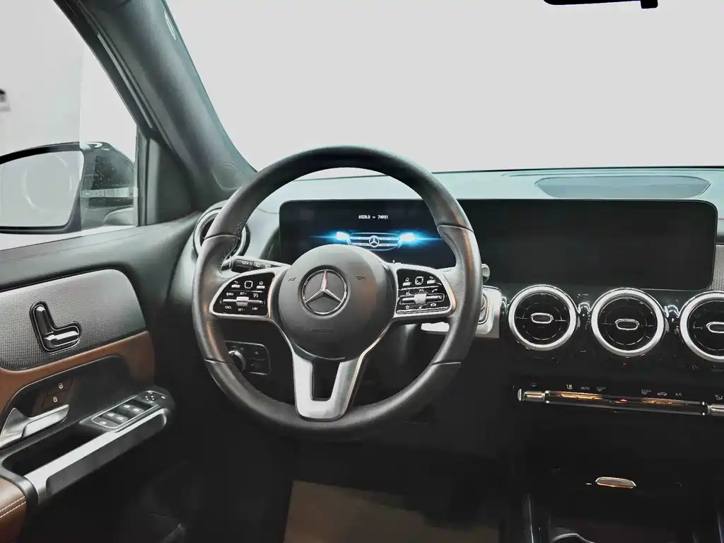 Mercedes-Benz GLB GLB 200 Dynamic