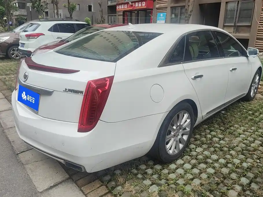 Cadillac XTS 28 T Comfort