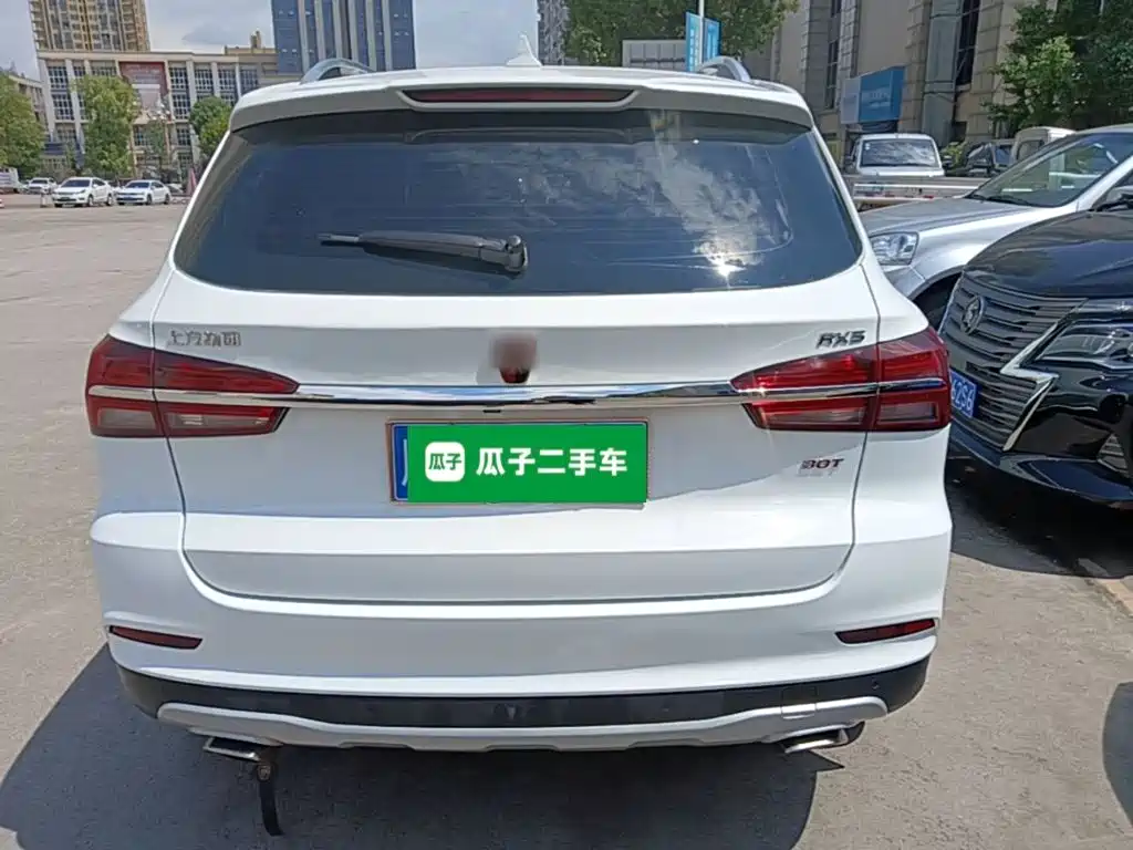 Roewe RX5 荣威RX5 2019款 30 T 两驱自动Ali智联网铂金版