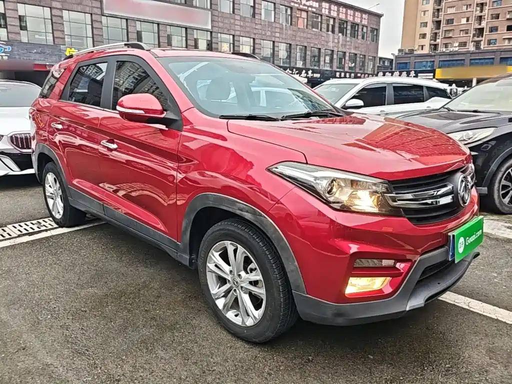 Fengguang S560 风光S560 2018款 1.8 L CVT精英型 7座