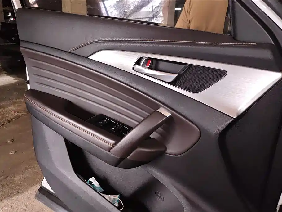 Changan CS35 PLUS 1.6 L Auto Connected CN-V