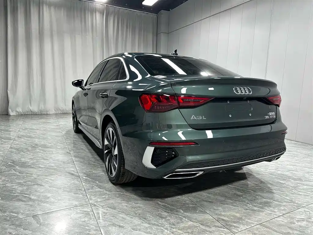 Audi A3 Facelift A3 L Limousine 35 TFSI Fashion Sport
