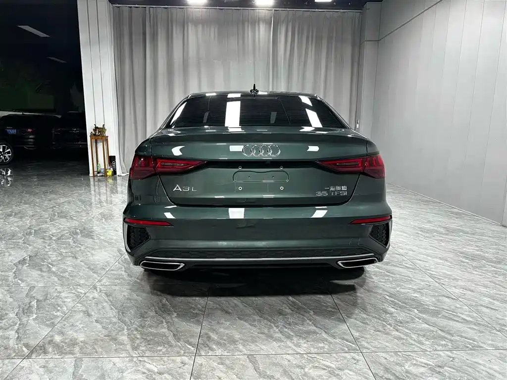 Audi A3 Facelift A3 L Limousine 35 TFSI Fashion Sport
