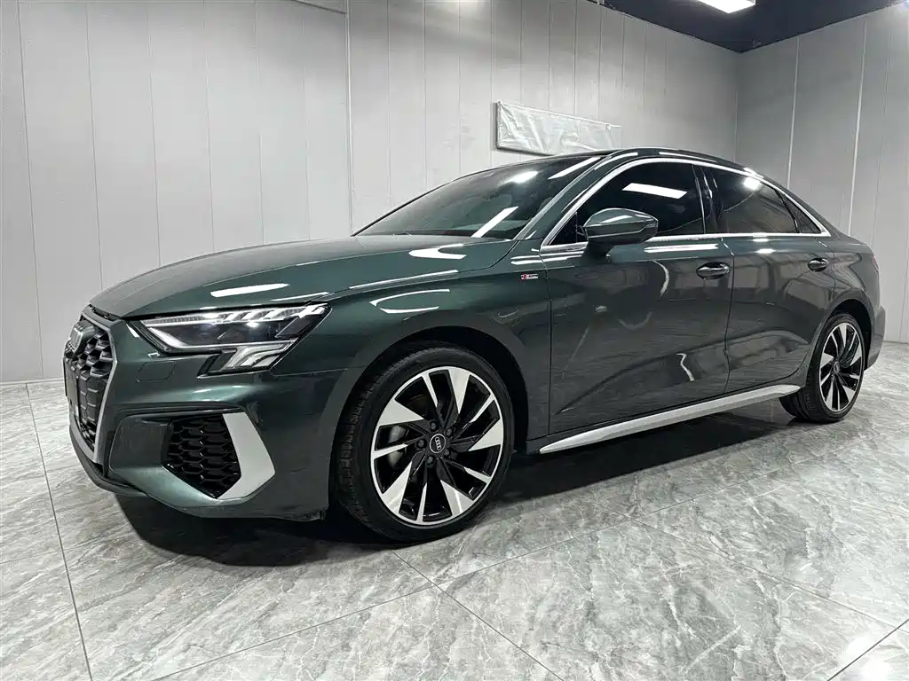 Audi A3 Facelift A3 L Limousine 35 TFSI Fashion Sport