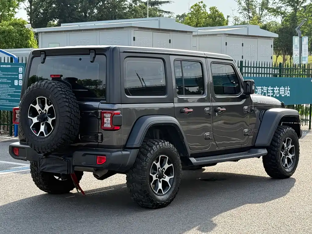 Wrangler 2.0 T Rubicon 4-door