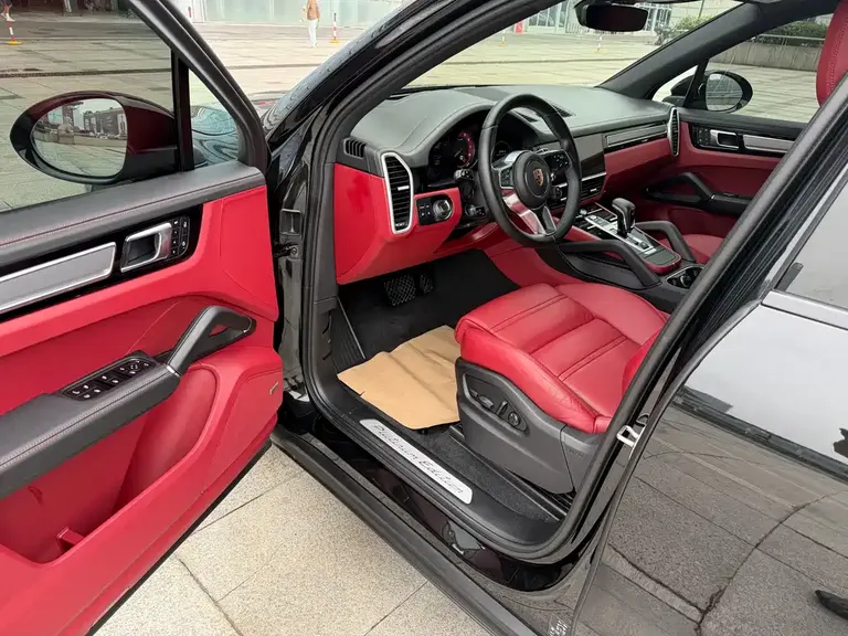 Porsche Cayenne NEV Cayenne E-Hybrid 2.0 T Platinum