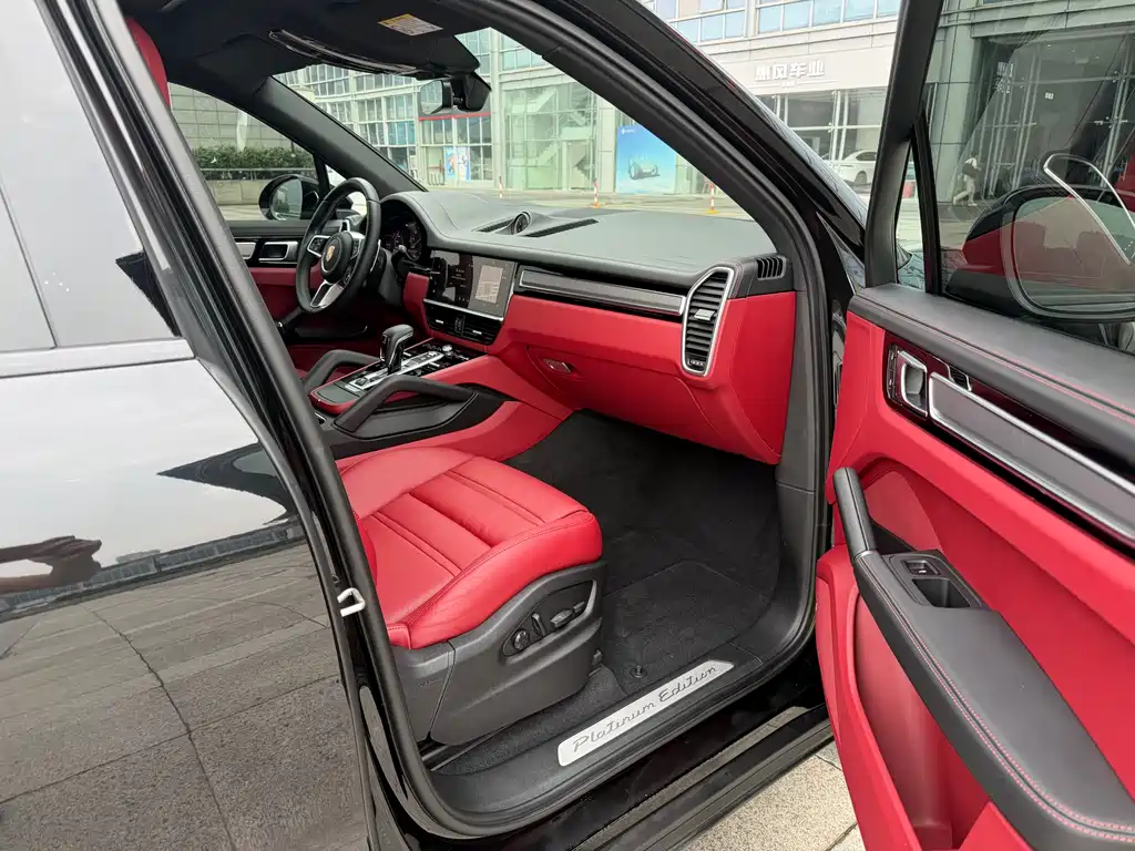 Cayenne NEV Cayenne E-Hybrid 2.0 T Platinum