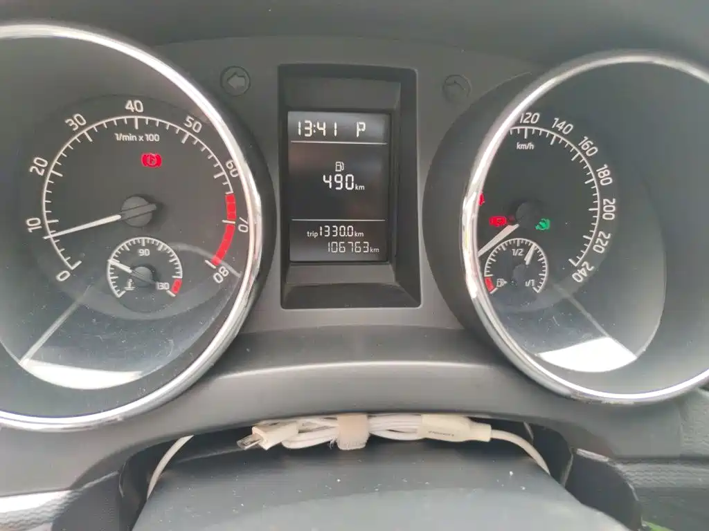 Yeti TSI280 DSG Forward