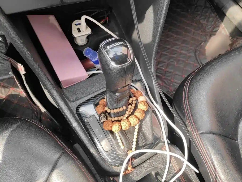 Rapid Spaceback Facelift 1.6 L Auto Forward