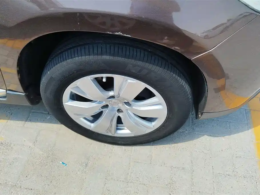 Peugeot 2008 2014 1.6 L Auto Fashion
