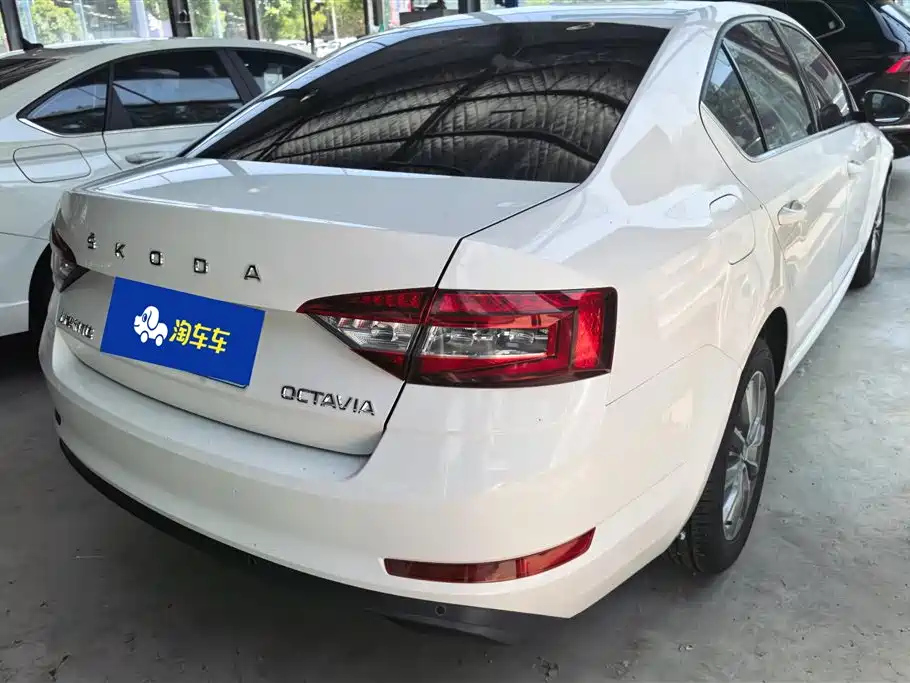 Octavia 1.5 L Auto Comfort