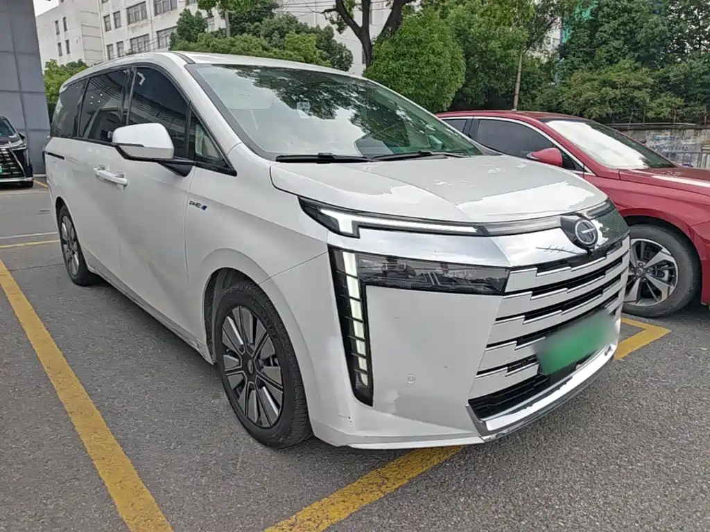 Trumpchi E8 NEV 传祺E8 PHEV 2024款 150 km 龙腾光辉+