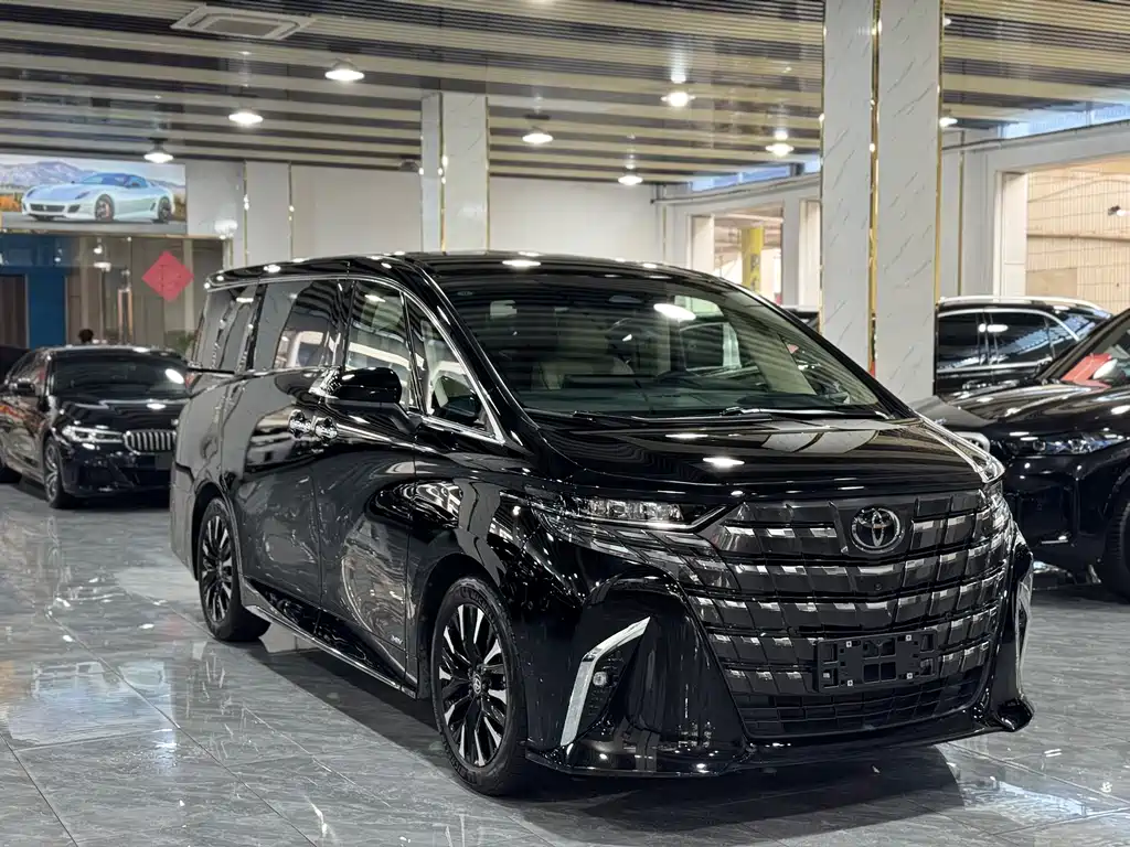 Alphard Dual Engine 2.5 L Premium Enjoyment