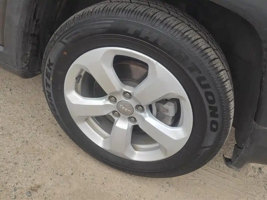 Compass 200 T Auto Home Enjoyment