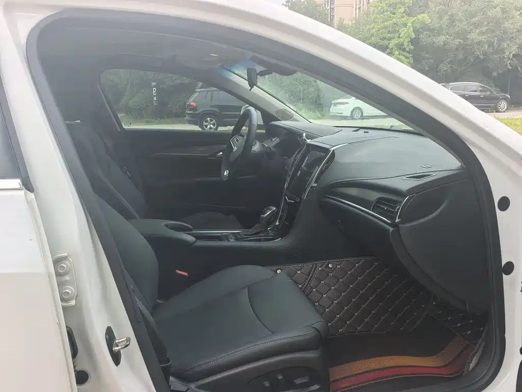 Cadillac ATS-L 28 T Tech