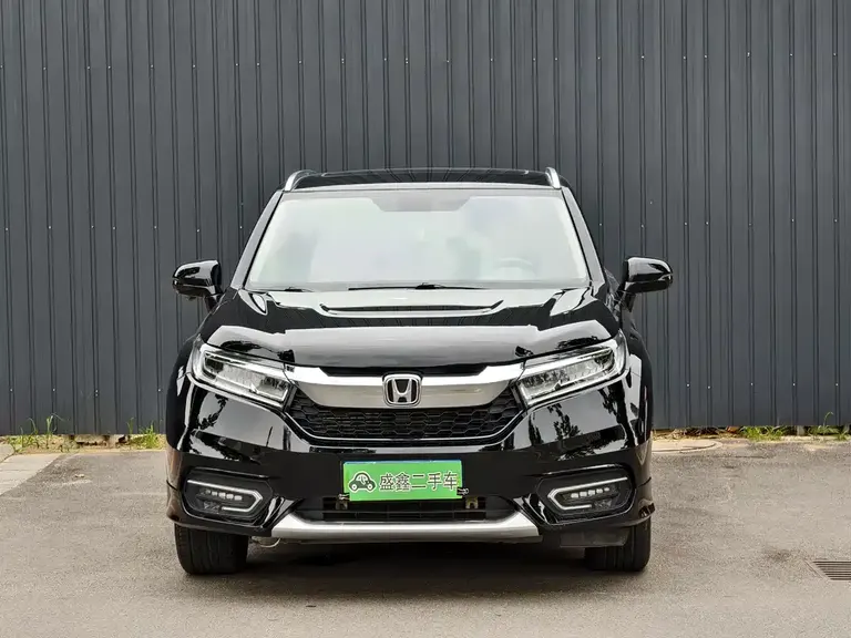 Honda Avancier 370 TURBO 2 WD Luxury