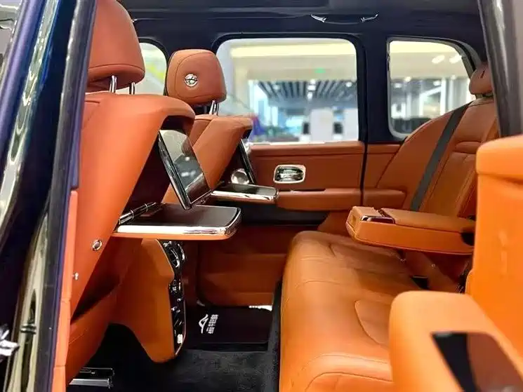 Cullinan 5-seat