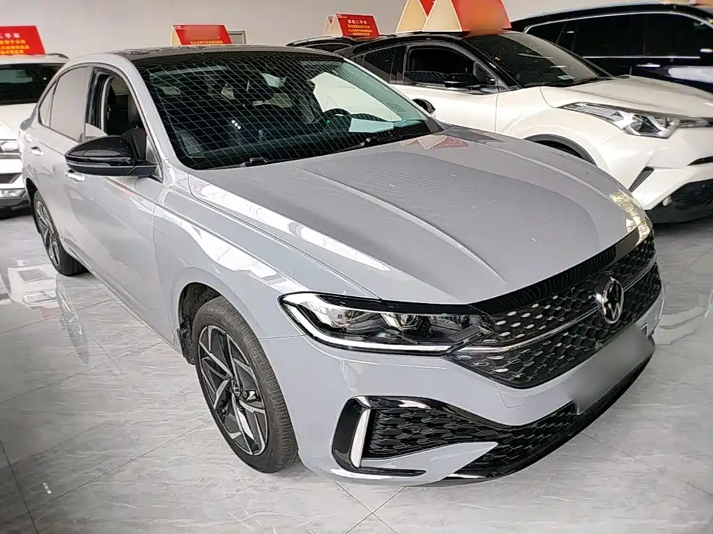 Lavida 300 TSI DSG Starry Sky Forever