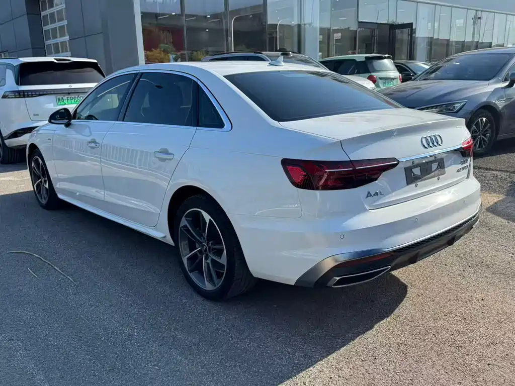Audi A4 L 40 TFSI Fashion Dynamic